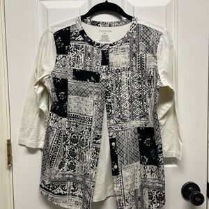 Van Heusen Black and White Graphic Top